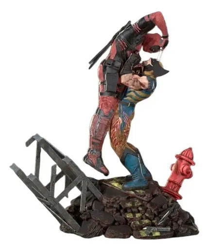 Wolverine Vs Deadpool - Figura De 60 Cm